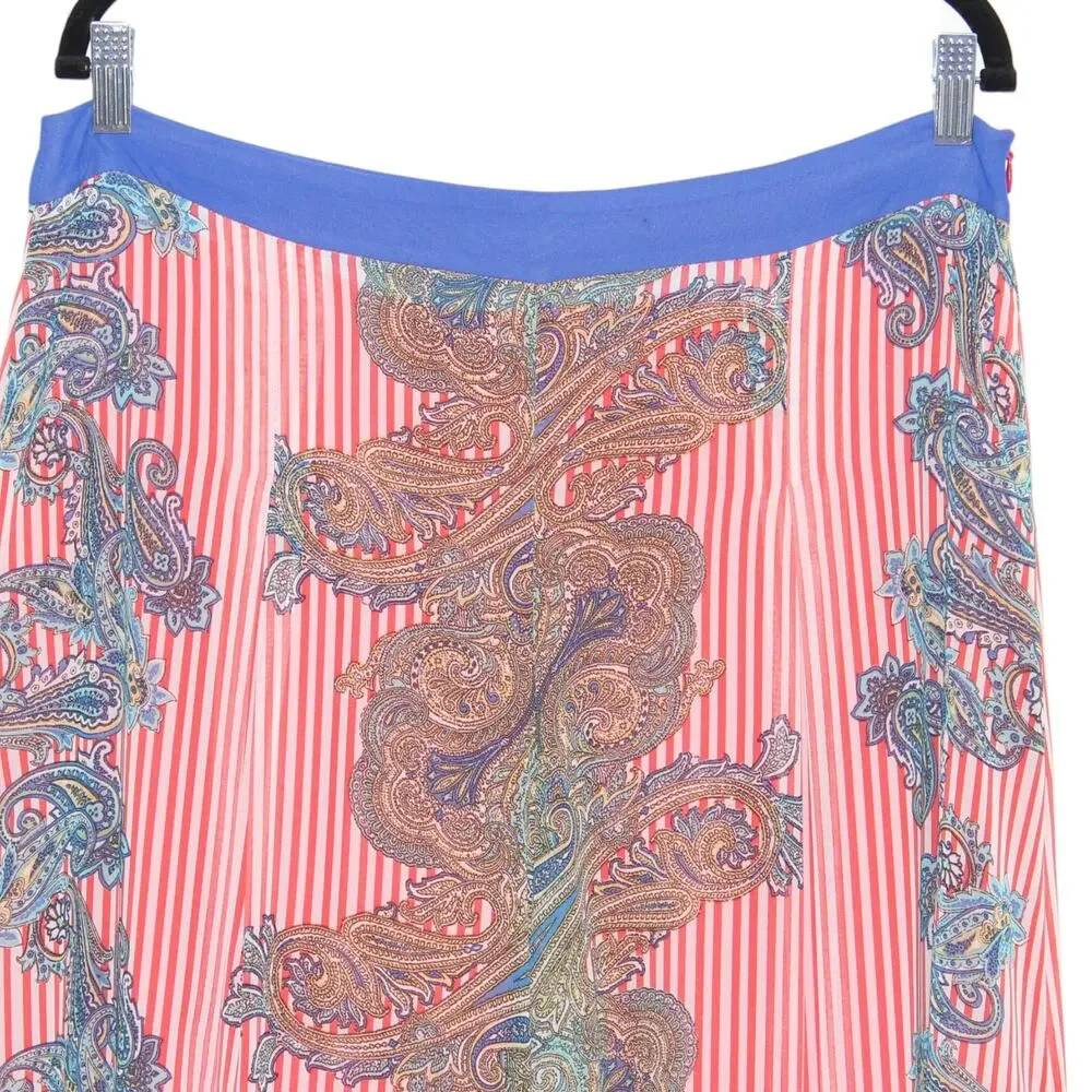 Secil red blue